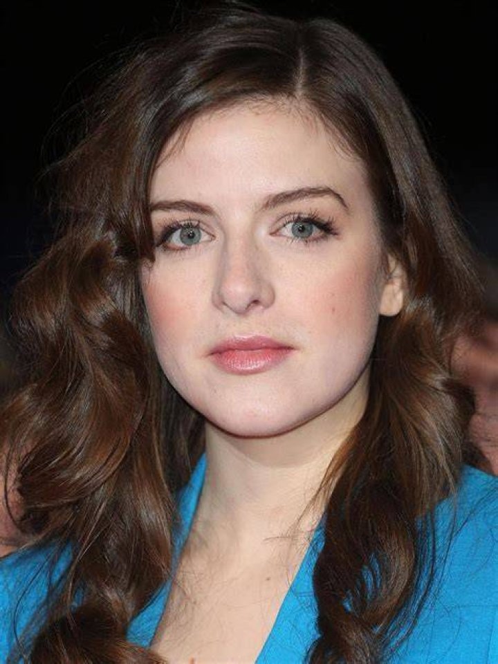 Aisling Loftus Net Worth