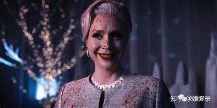 Bella Weems: The Journey Of A Young Entrepreneur And Influencer