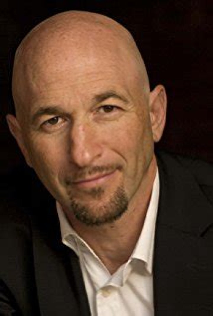 Dan Hildebrand Net Worth