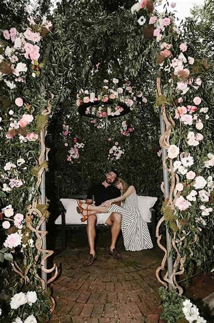 Exploring The Life Of Travis Kelce's Wife: A Journey Beyond The Field