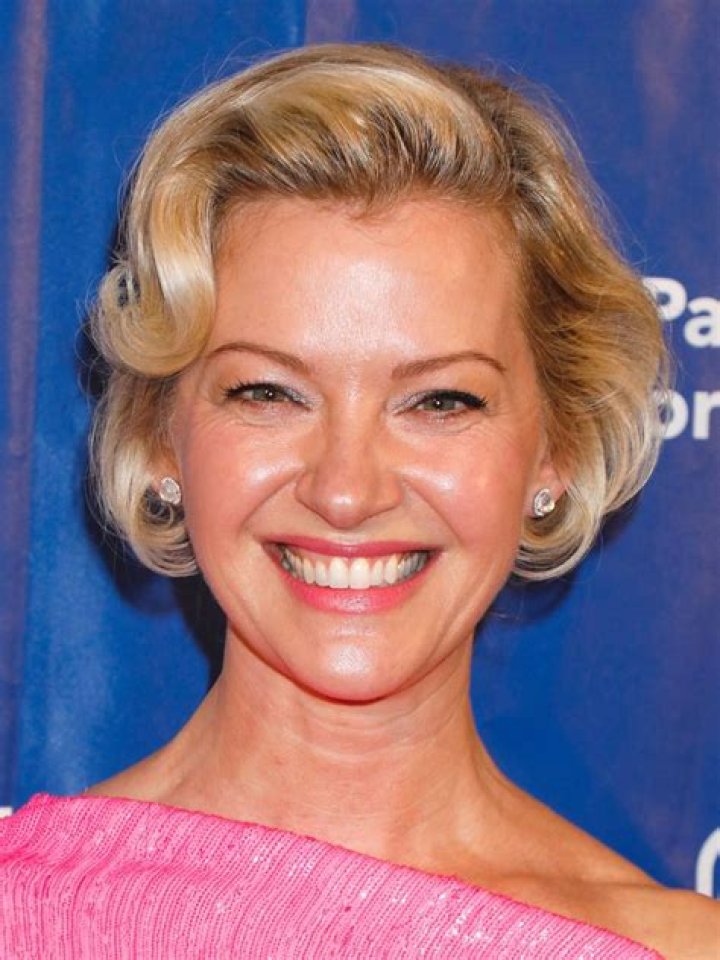 Gretchen Mol Bra Size, Age, Weight, Height, Measurements