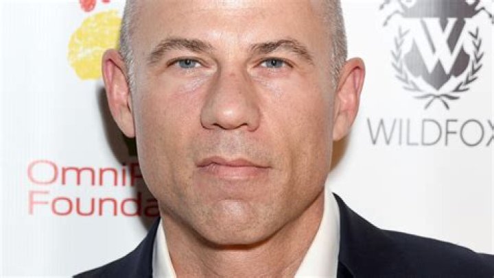 How much does Michael Avenatti make?