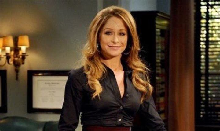 Jamie Luner Net Worth