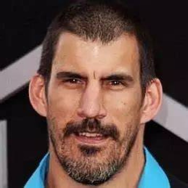 Robert Maillet Net Worth