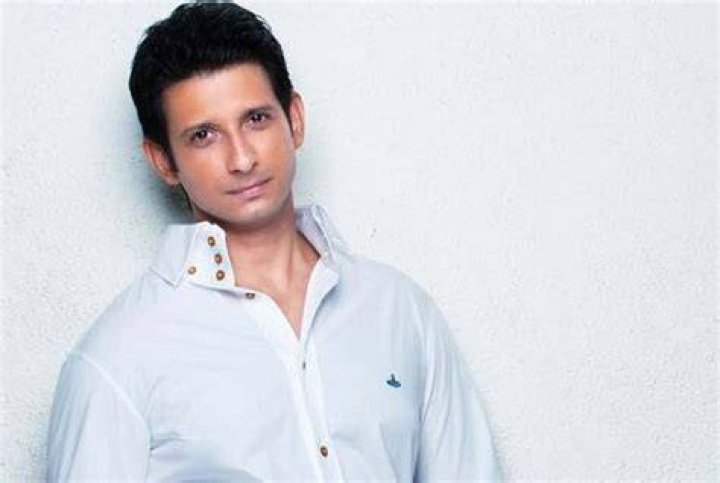 Sharman Joshi Net Worth