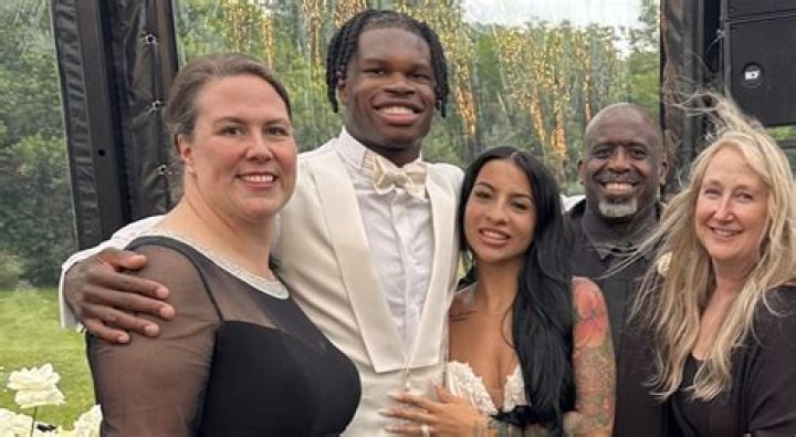 Unraveling The Truth: Did T.D. Jakes’ Wife File For Divorce?