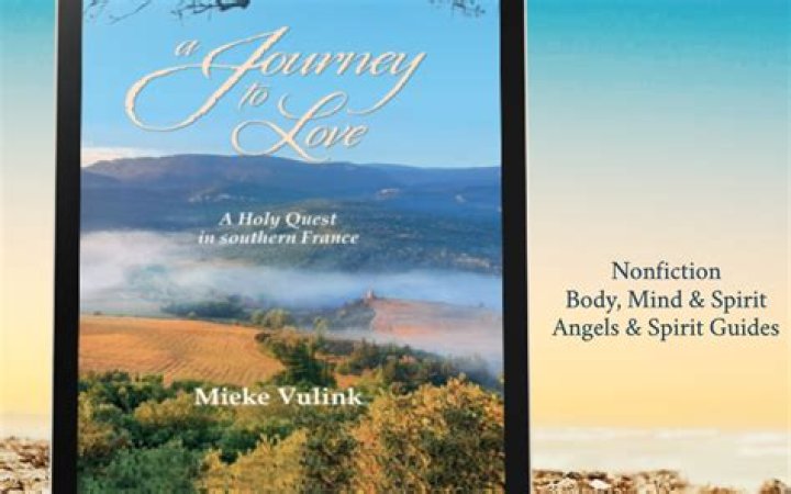 Unveiling Michael Che's Relationships: A Journey Through Love And Friendship