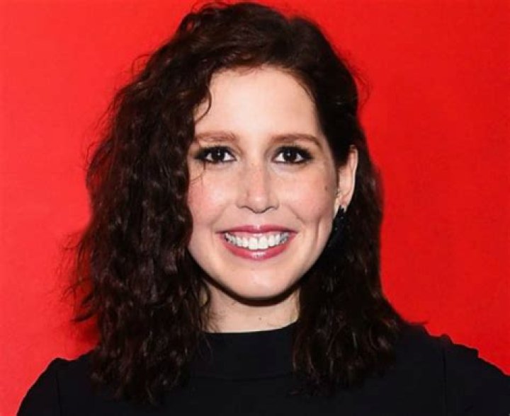 Vanessa Bayer Net Worth